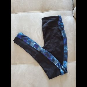 Forever 21 Black and Blue Leggings